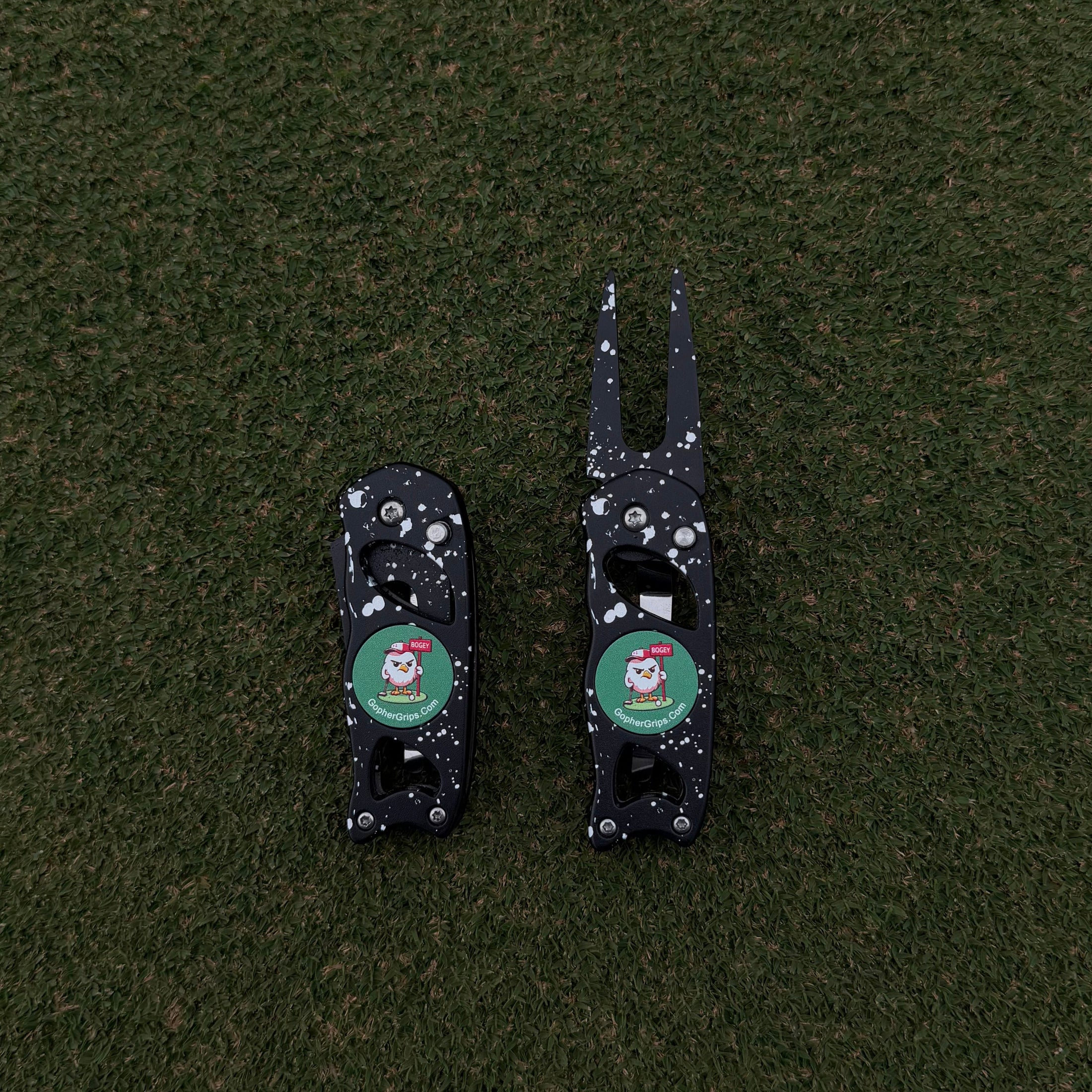 Putter and Divot Tool Bundle